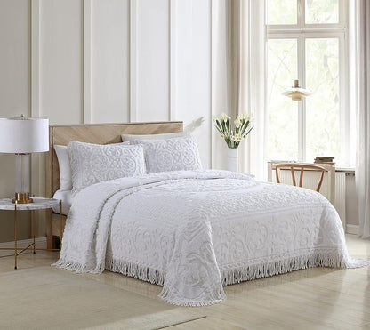 Beatrice Home Fashions Medallion Chenille Bedspread, King, White